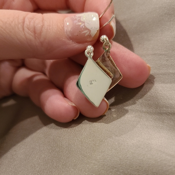 Multicolor shell inlay Sterling silver drop earrings - Picture 5 of 5